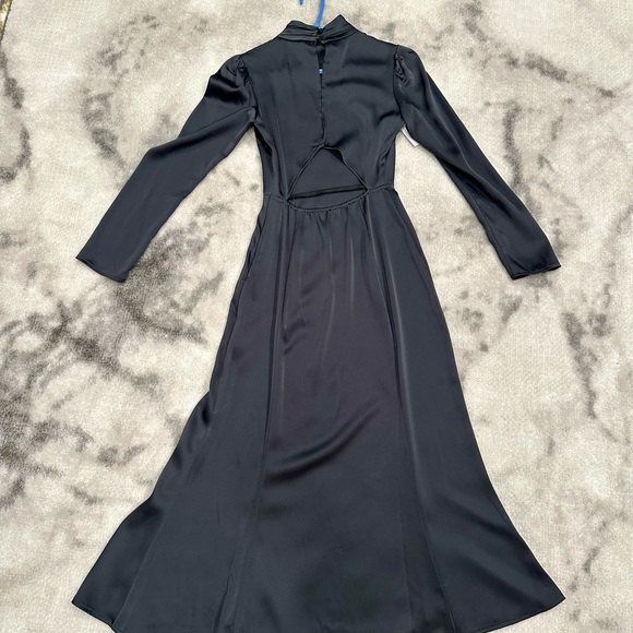 Aritzia Wilfred Baja dress - Picture 5 of 6